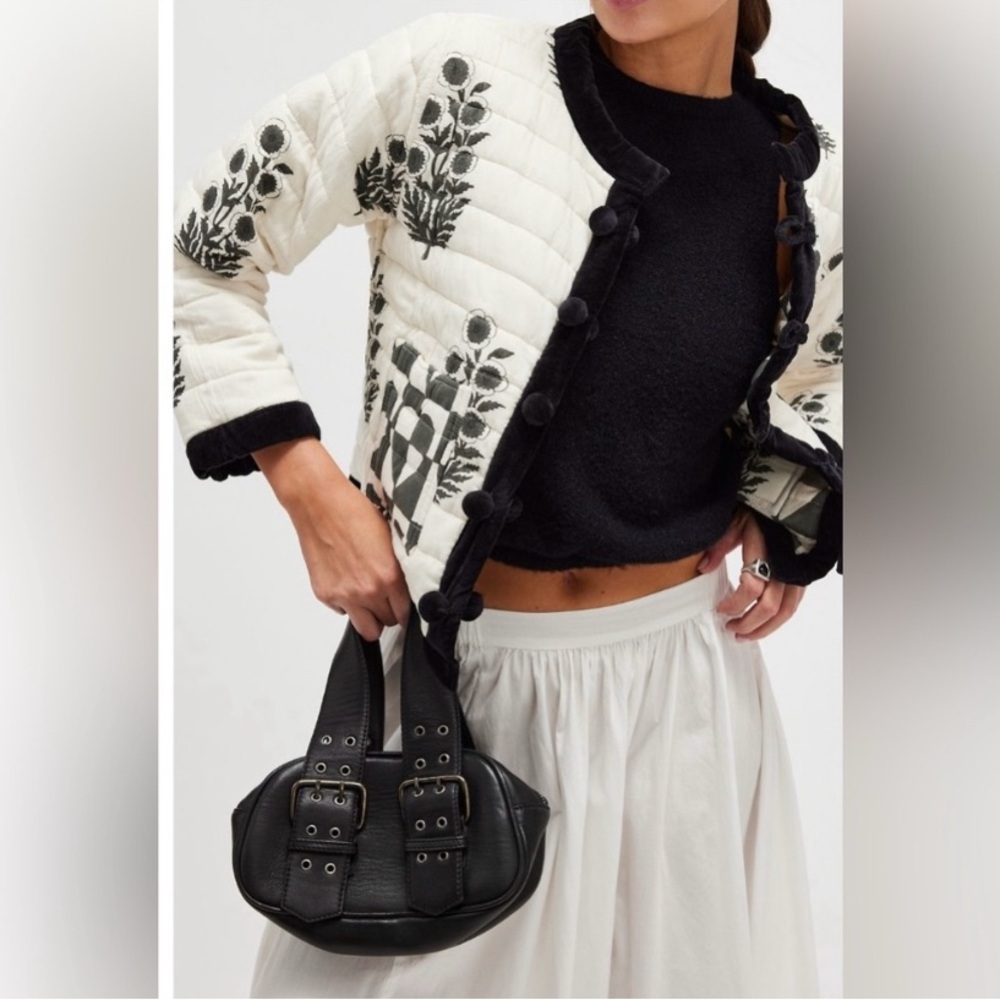 New Free People Say Yes Leather Handbag- Black - Picture 4 of 7